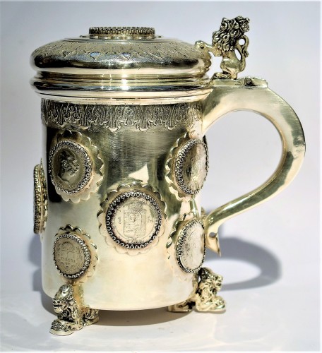 Tankard en Argent avec Pièces de l'Empire Austro-Hongrois - Argenterie et Orfèvrerie Style Napoléon III